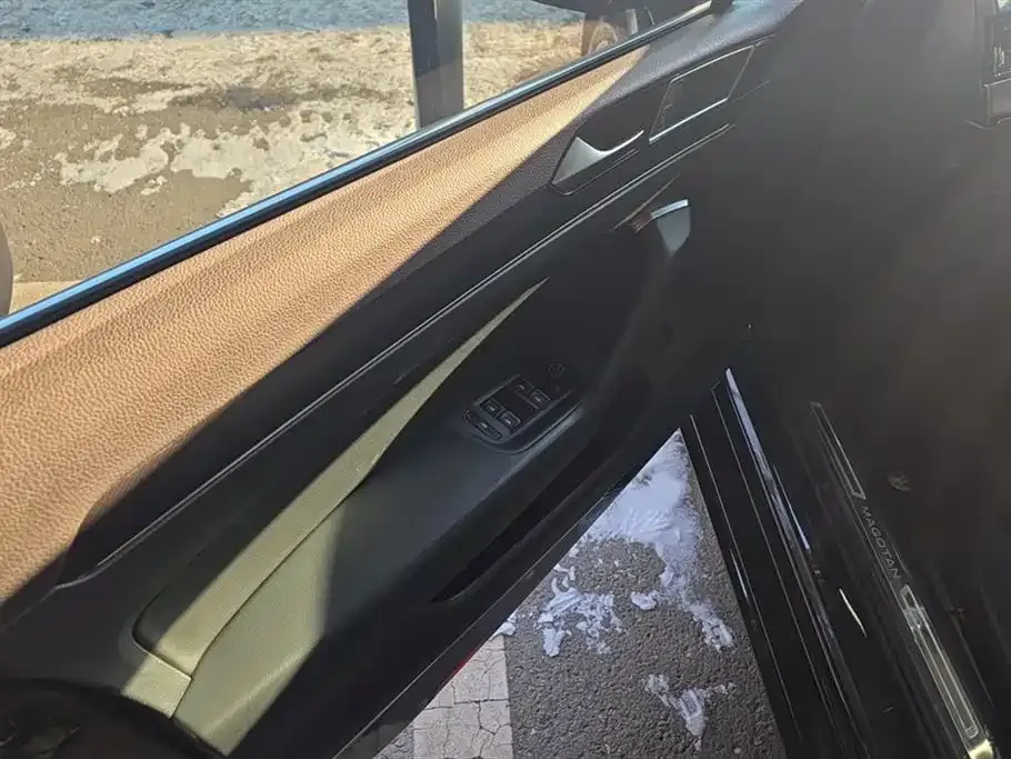Volkswagen Magotan 2022 из CN, фото 7