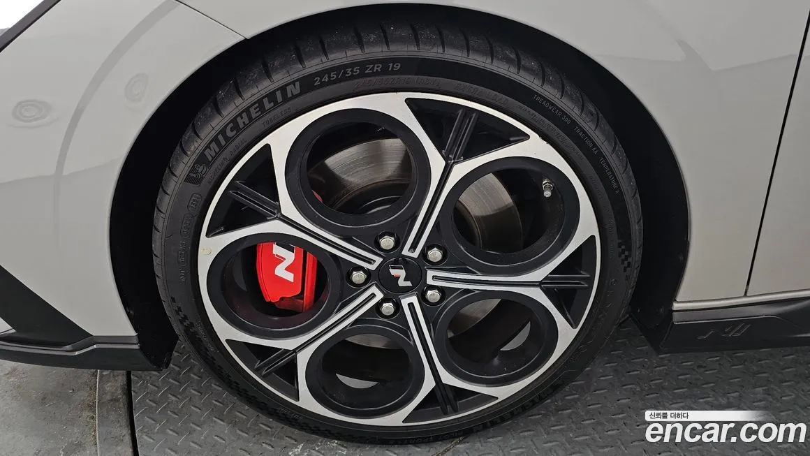 Hyundai AVANTE — фото 8
