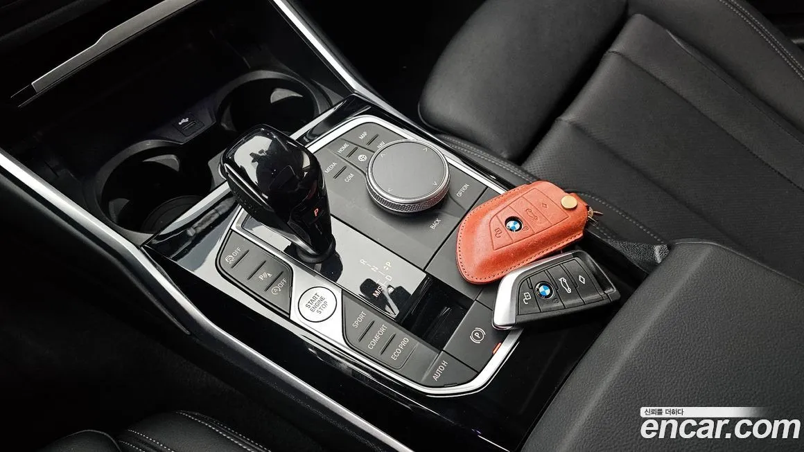 BMW 3-Series 2022 из KR, фото 9