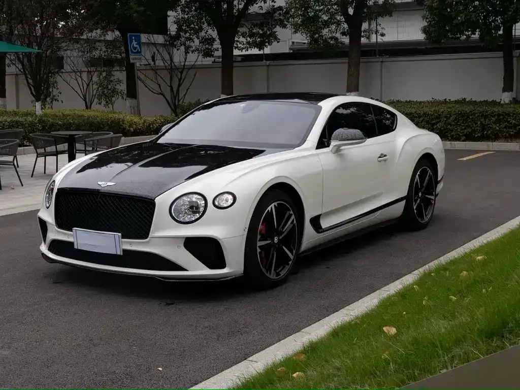 Bentley Continental 2021 из CN, фото 1