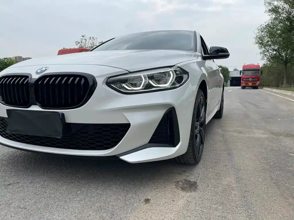 BMW 1 Series — фото 2