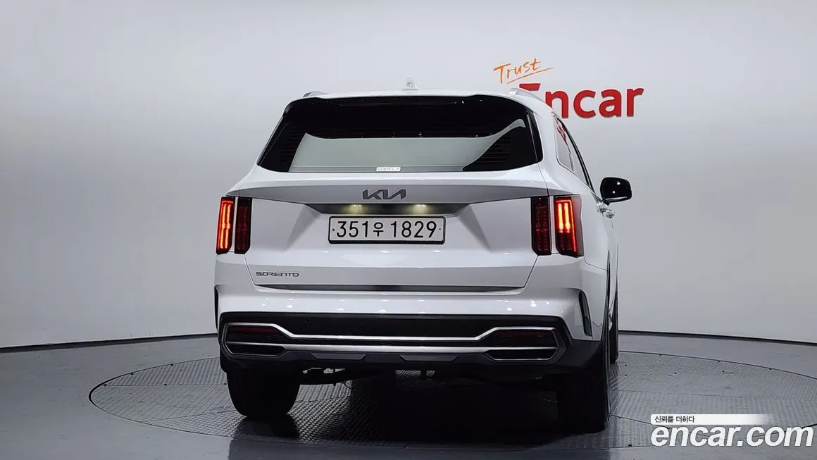 Kia Sorento 2023 из KR, фото 2