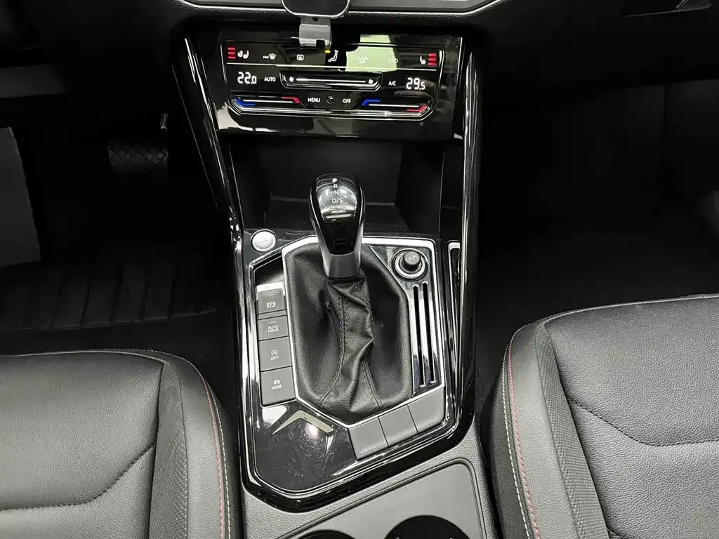 Volkswagen Tayron 2022 из CN, фото 8