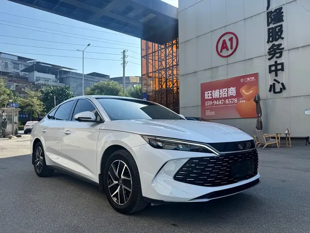 BYD Qin L — фото 8
