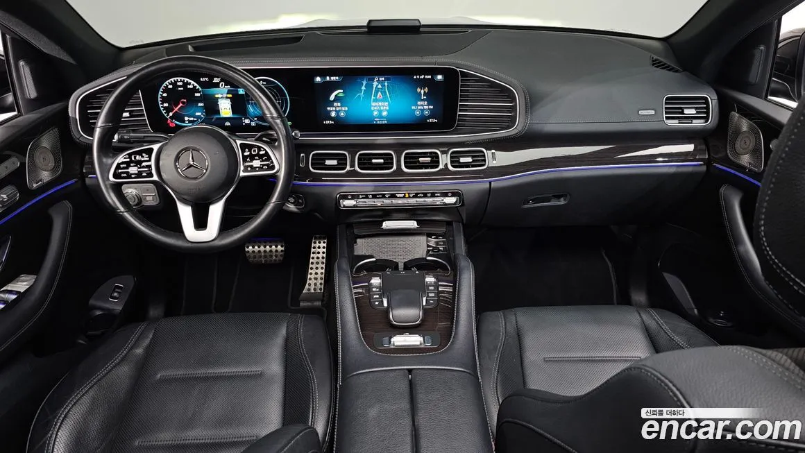 Mercedes-Benz GLE-Class — фото 8