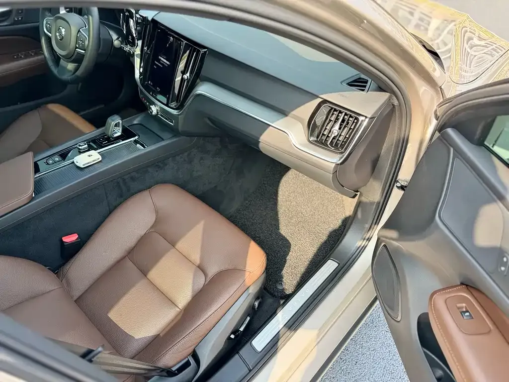 [object Object] S60 2024 из CN, фото 10