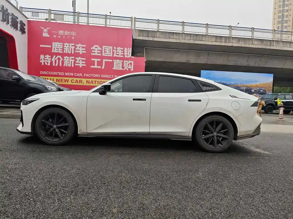 Changan UNI-V 2023 из CN, фото 10