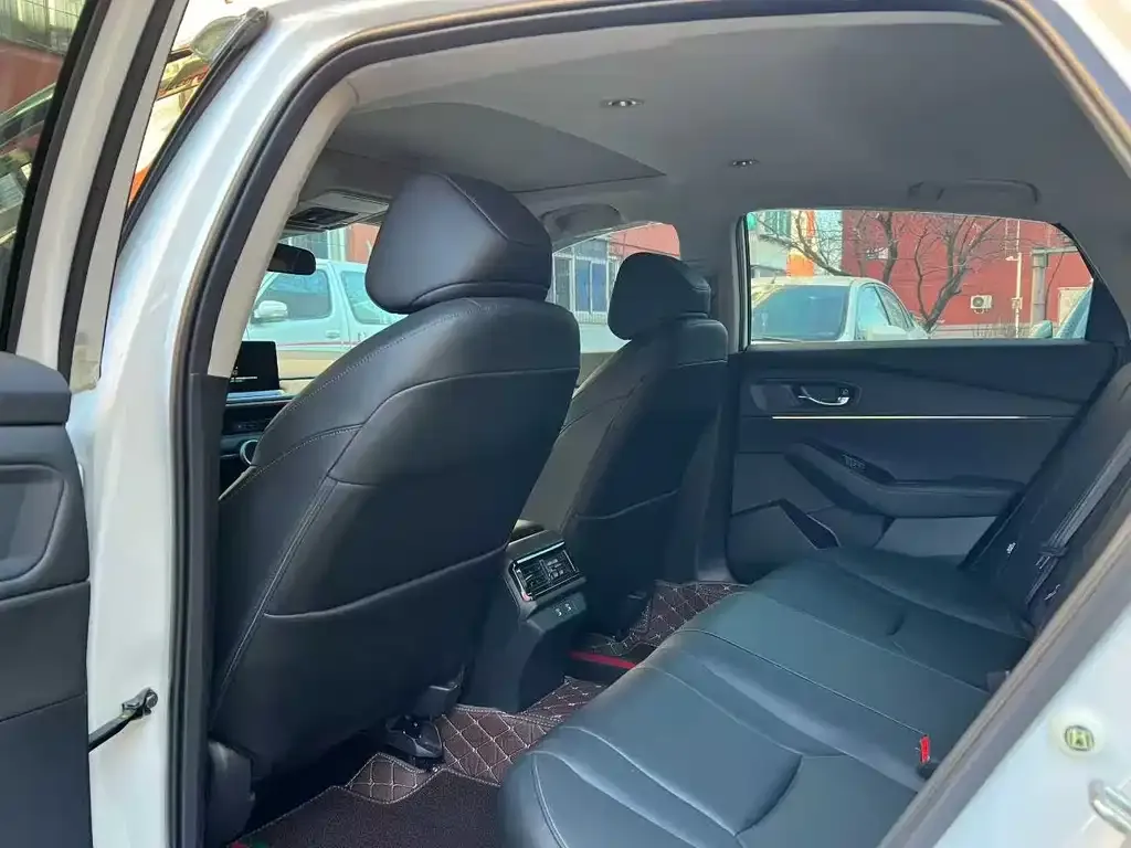 Honda Accord 2023 из CN, фото 7