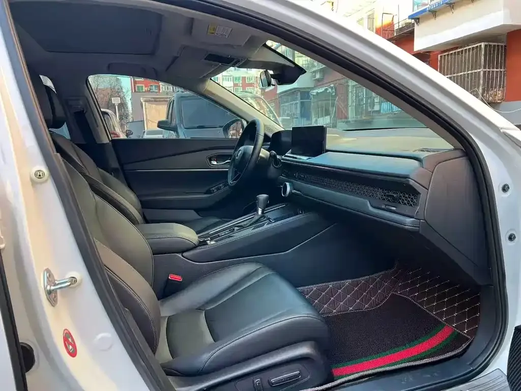 Honda Accord 2023 из CN, фото 9