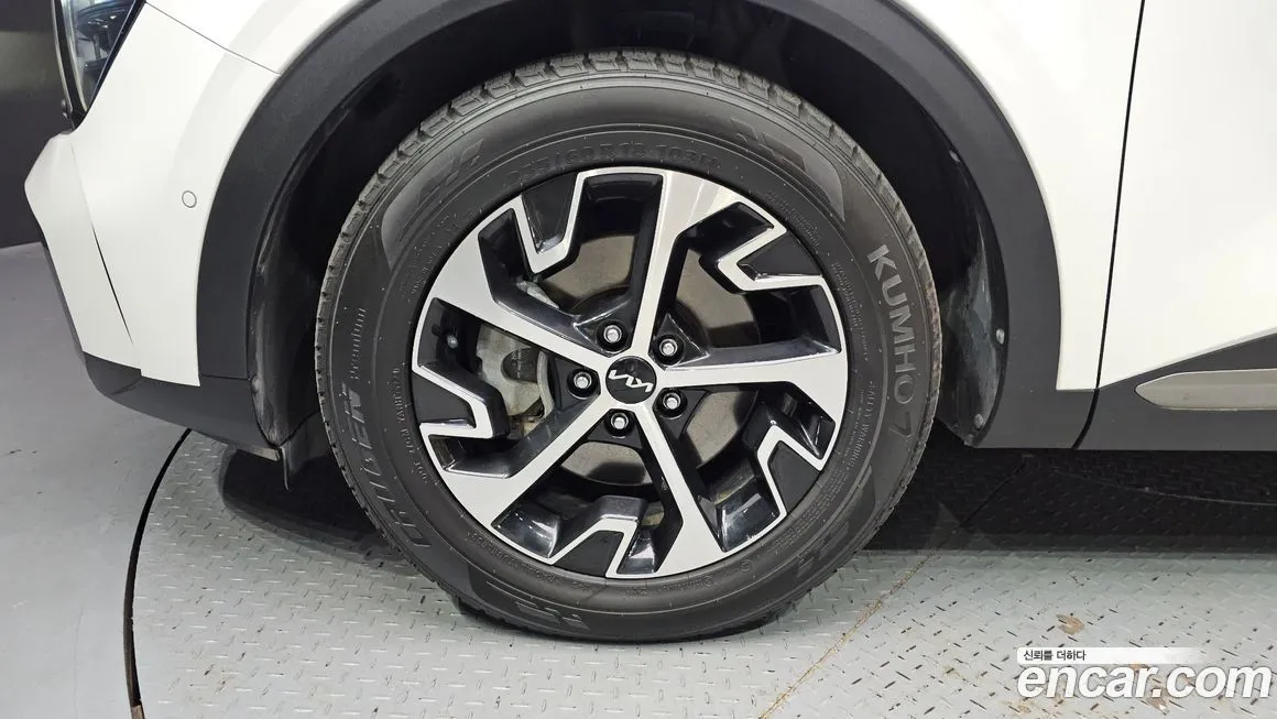 Kia Sportage — фото 6