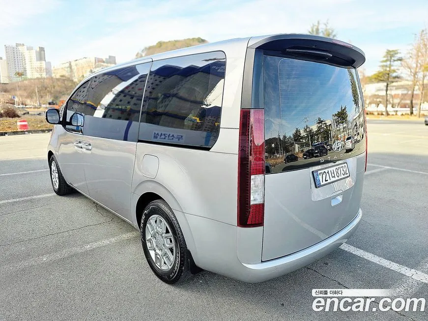 Hyundai Staria 2023 из KR, фото 9