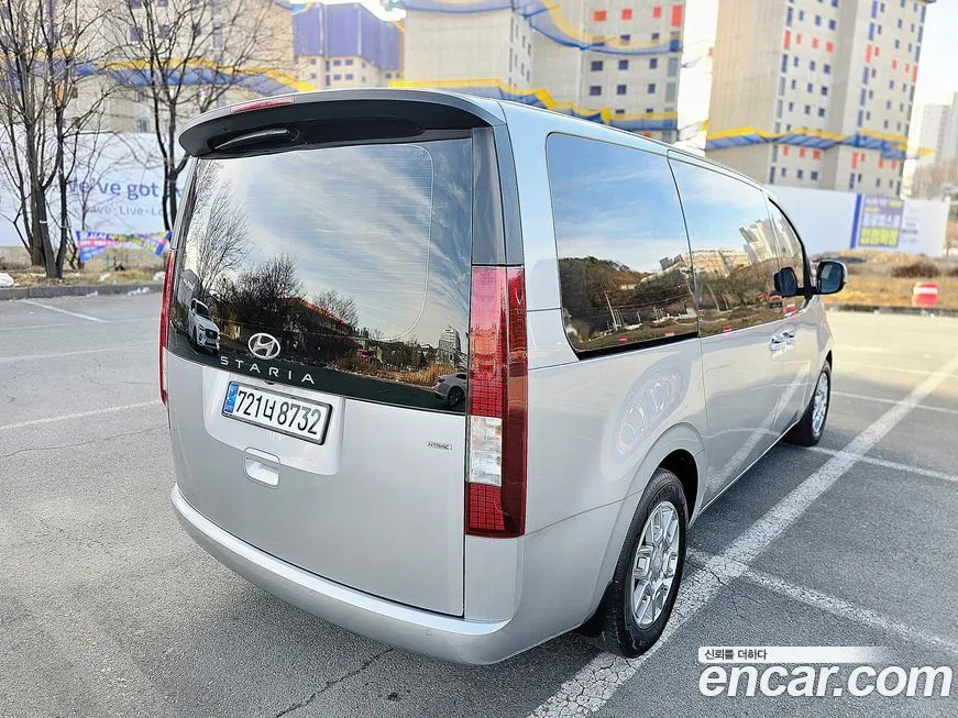 Hyundai Staria 2023 из KR, фото 6