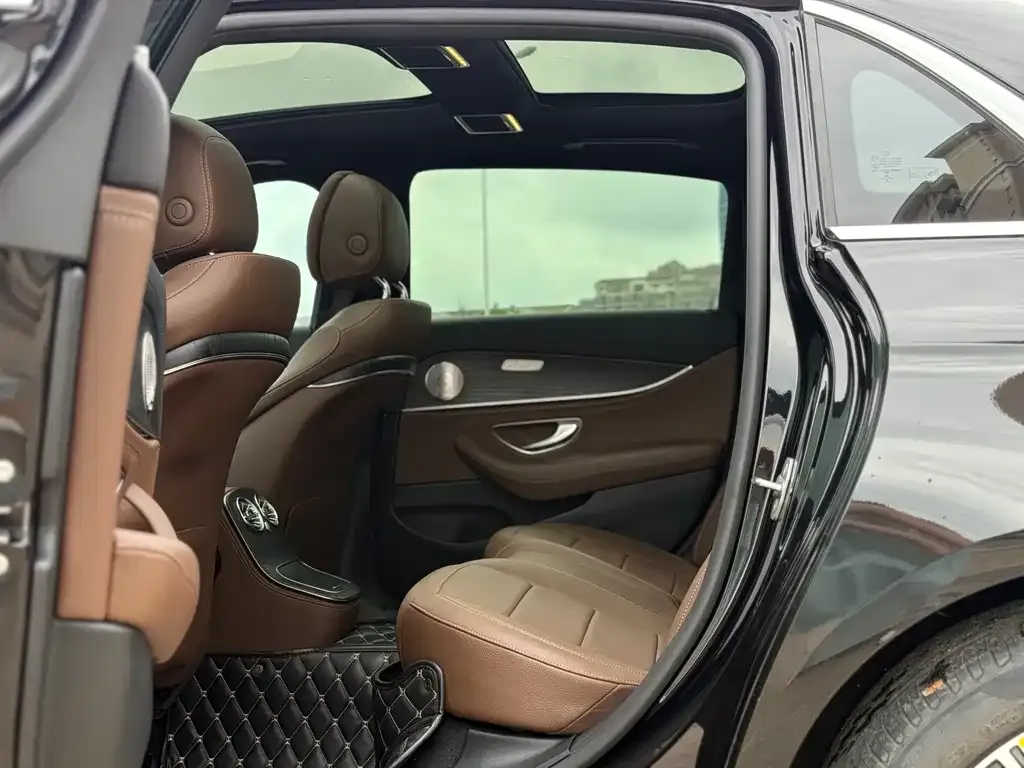 Mercedes-Benz E-Class 2021 из CN, фото 6
