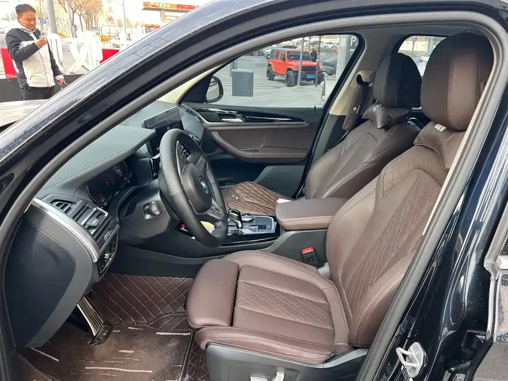 BMW X3 2023 из CN, фото 2