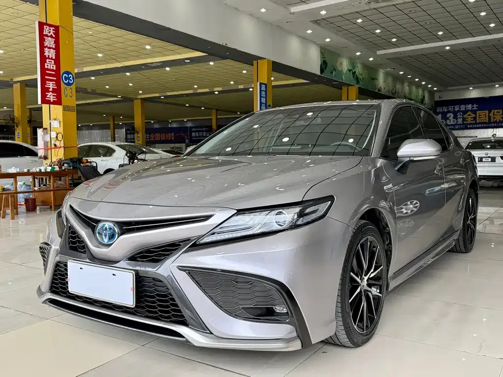 Toyota Camry 2022 из CN, фото 1