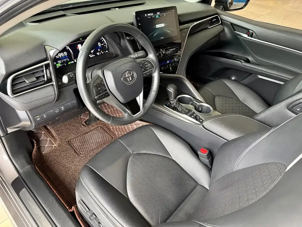 Toyota Camry 2022 из CN, фото 9