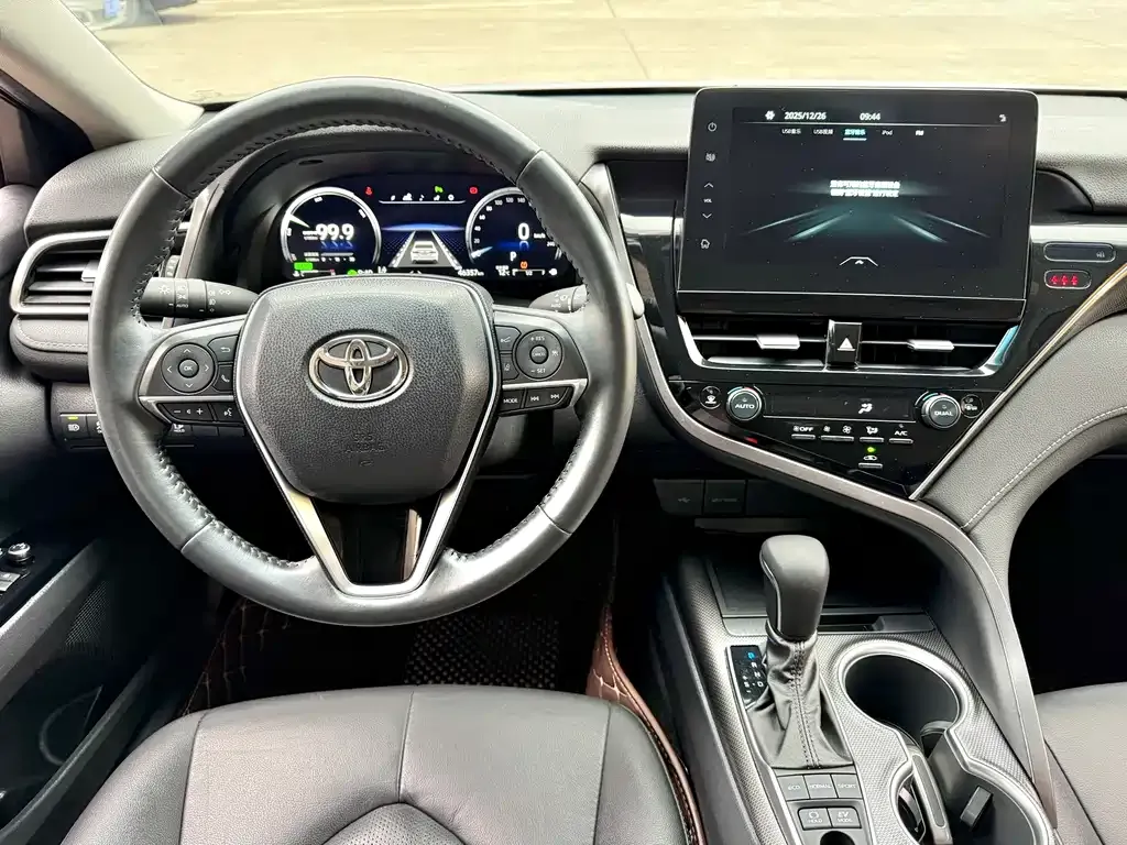 Toyota Camry 2022 из CN, фото 3