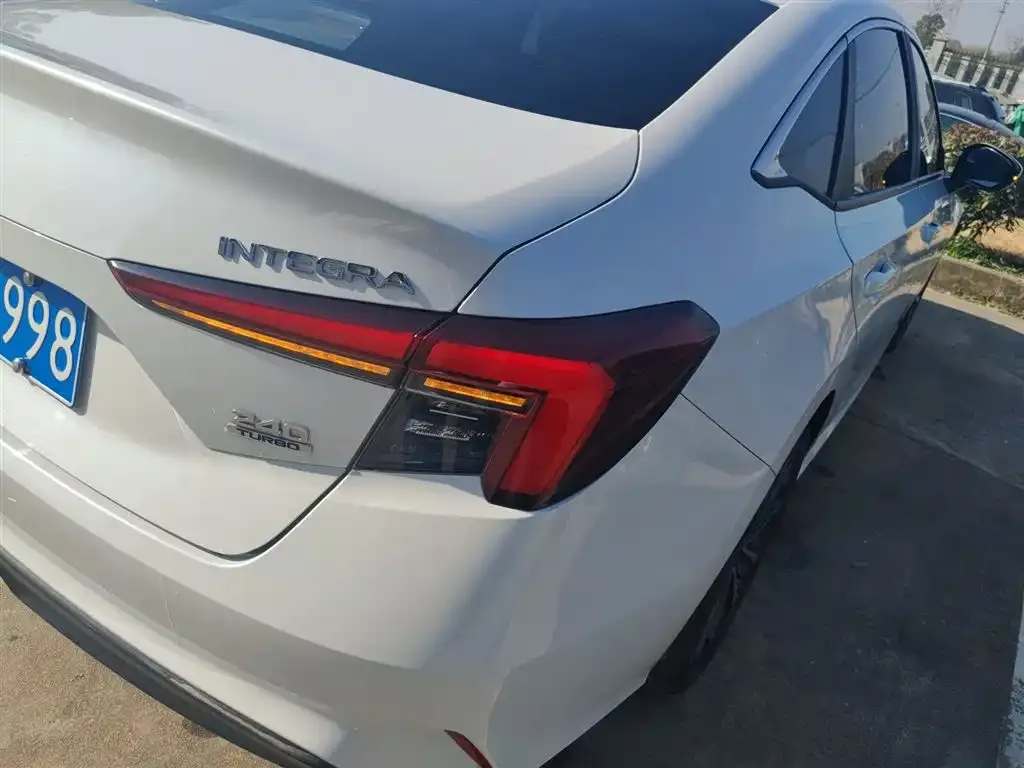 Honda Integra 2022 из CN, фото 4
