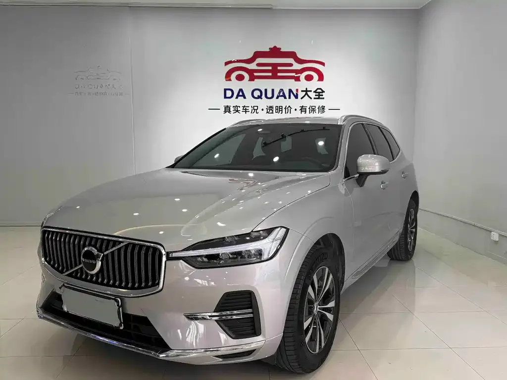 Volvo XC60 2022 из CN, фото 1