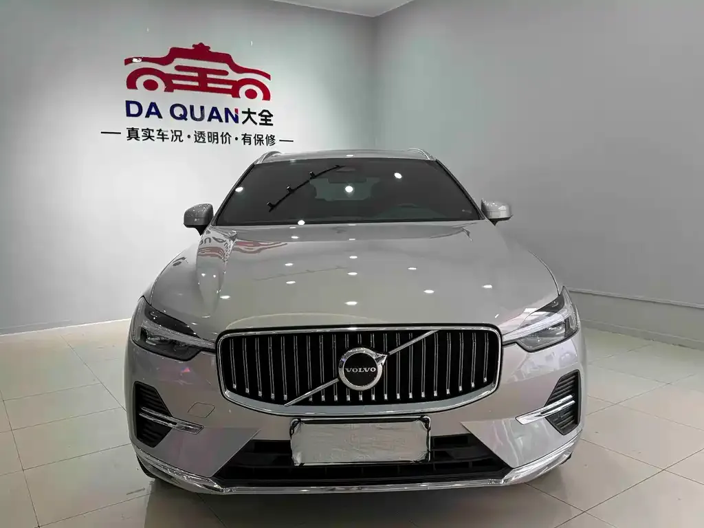Volvo XC60 2022 из CN, фото 3