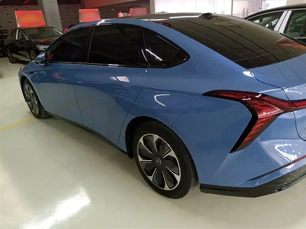 Hongqi Tiangong 05 2025 из CN, фото 6