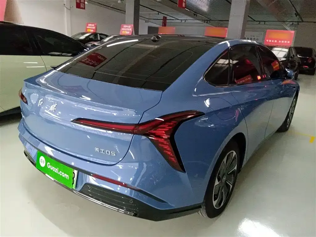 Hongqi Tiangong 05 2025 из CN, фото 5