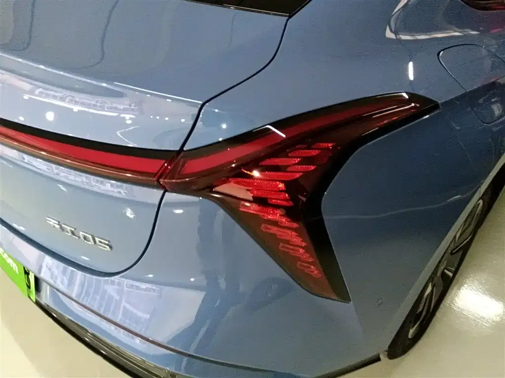 Hongqi Tiangong 05 2025 из CN, фото 10