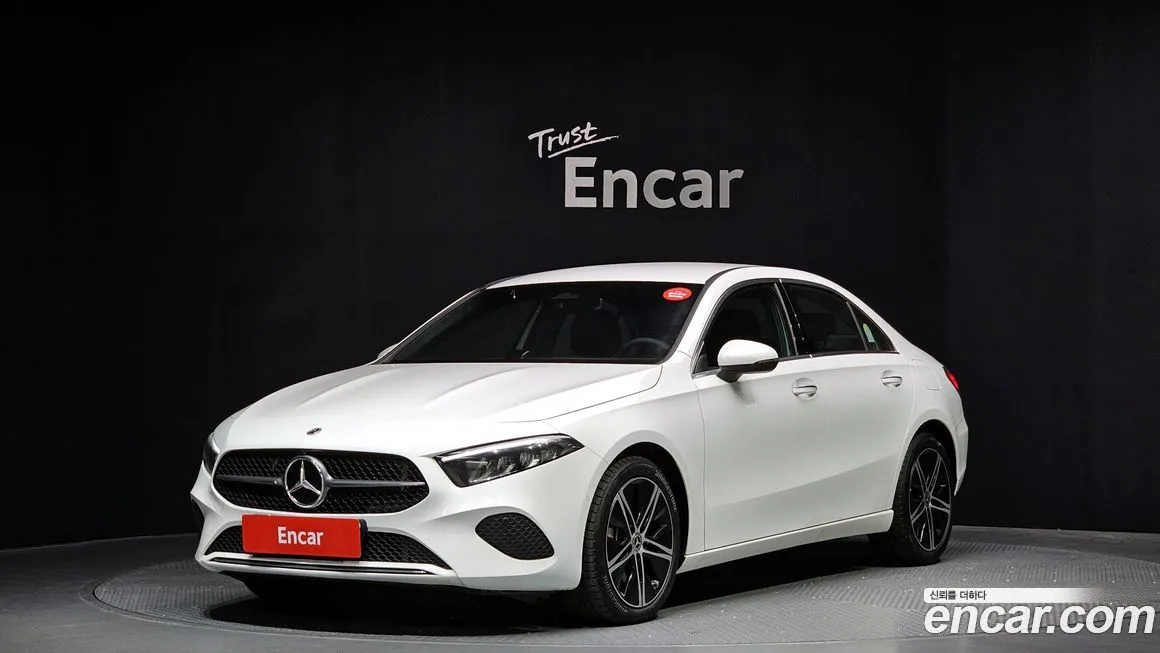 Mercedes-Benz A-Class — фото 1