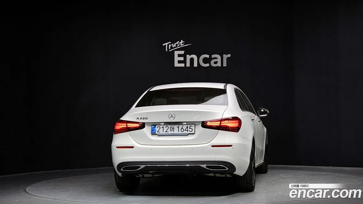 Mercedes-Benz A-Class — фото 3