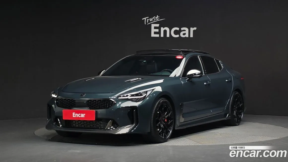 Kia Stinger 2023 из KR, фото 1