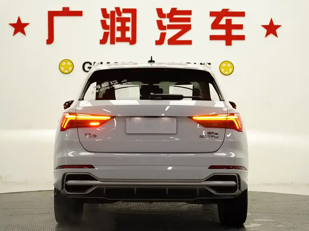 Audi Q3 2021 из CN, фото 4