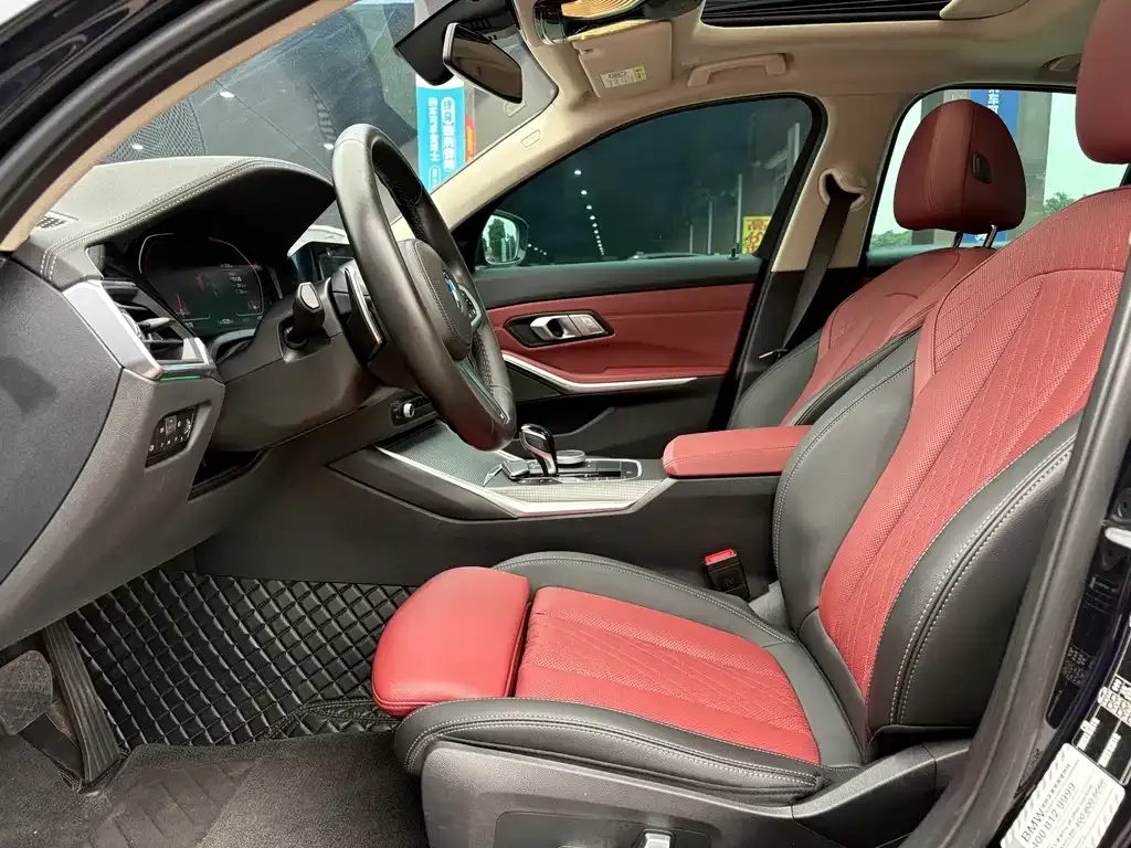 BMW 3 Series 2022 из CN, фото 10