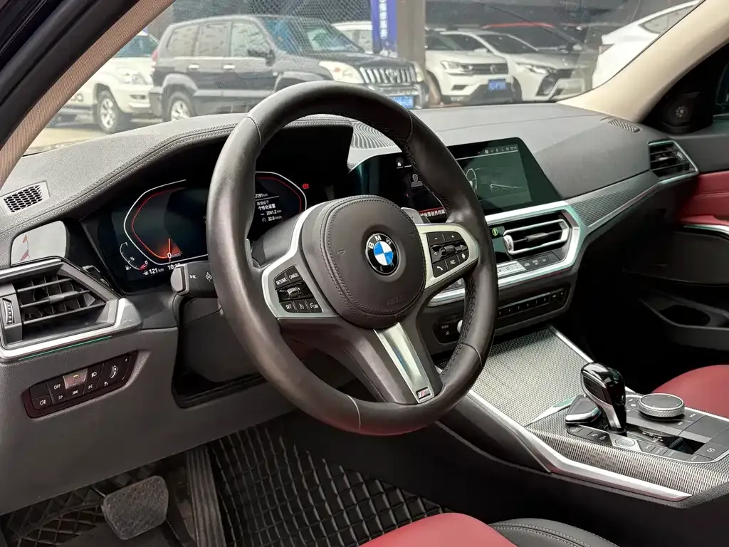 BMW 3 Series 2022 из CN, фото 3