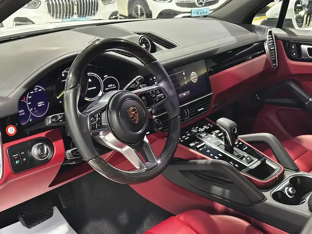 Porsche Cayenne Hybrid 2023 из CN, фото 8