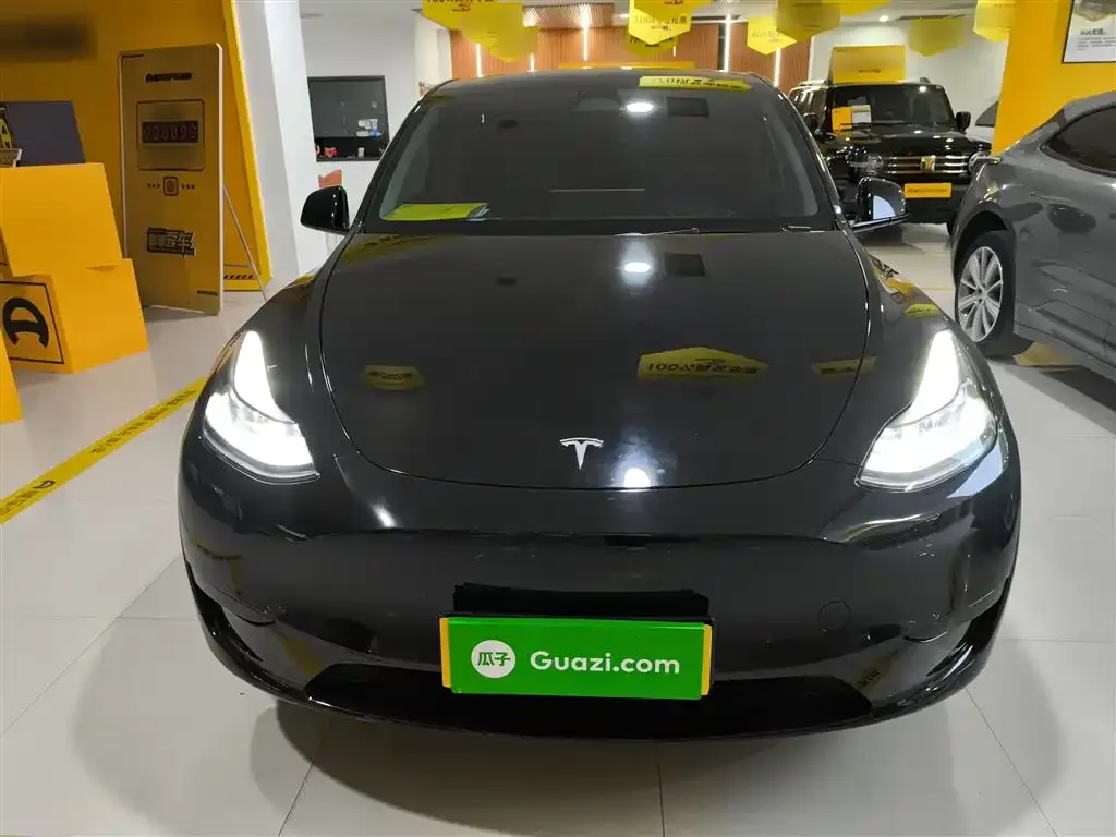 Tesla Model Y 2024 из CN, фото 5