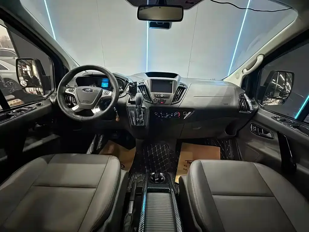 Ford Tourneo 2022 из CN, фото 7