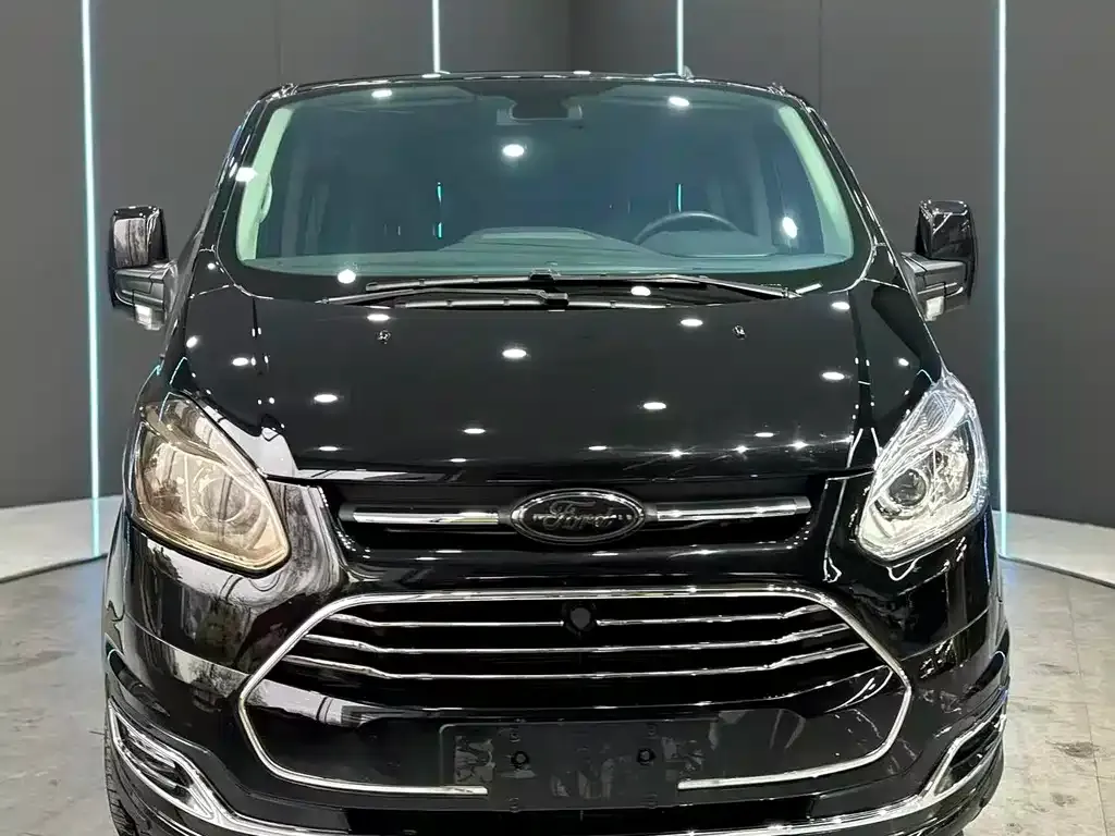 Ford Tourneo 2022 из CN, фото 3