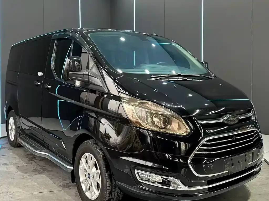 Ford Tourneo 2022 из CN, фото 2