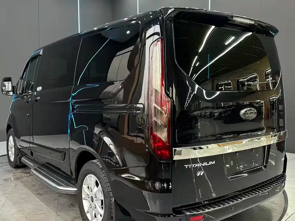 Ford Tourneo 2022 из CN, фото 10