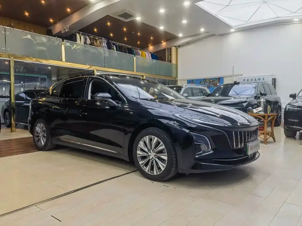 Hongqi E-QM5 2024 из CN, фото 5
