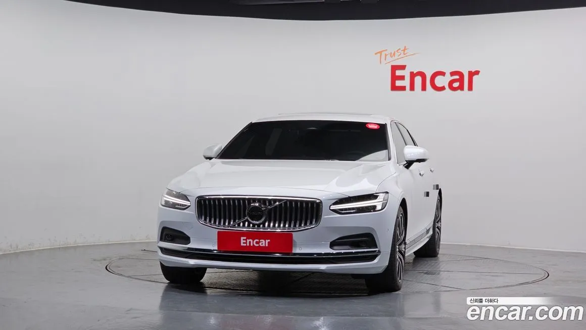 Volvo S90 2022 из KR, фото 2