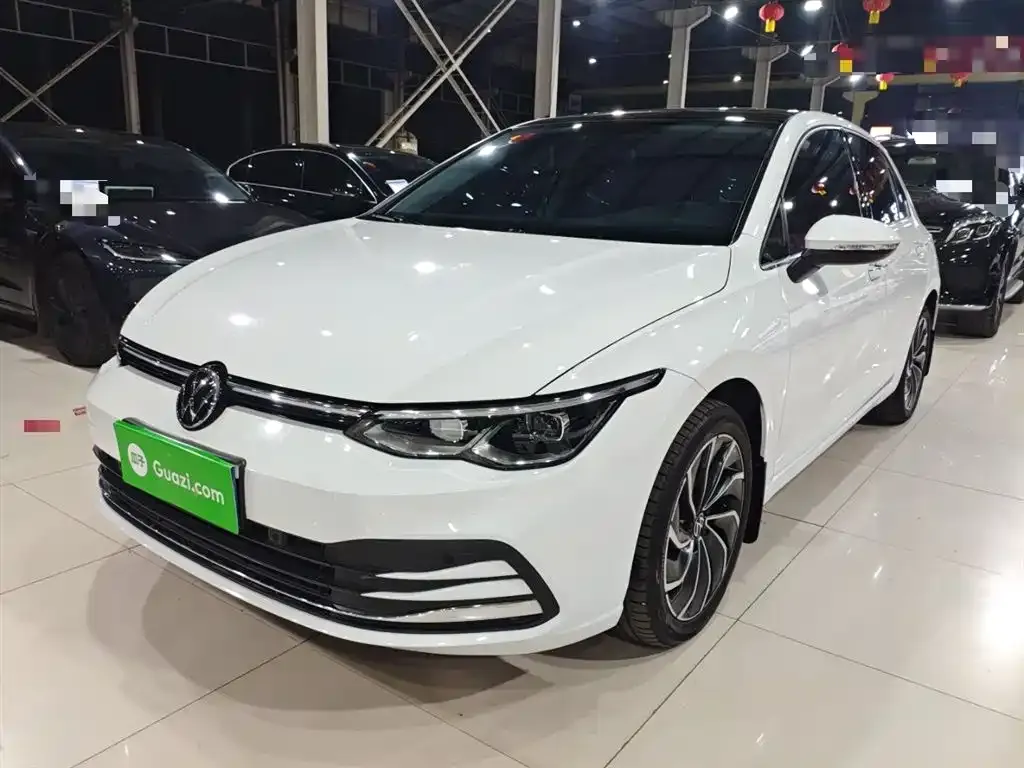 Volkswagen Golf 2023 из CN, фото 7