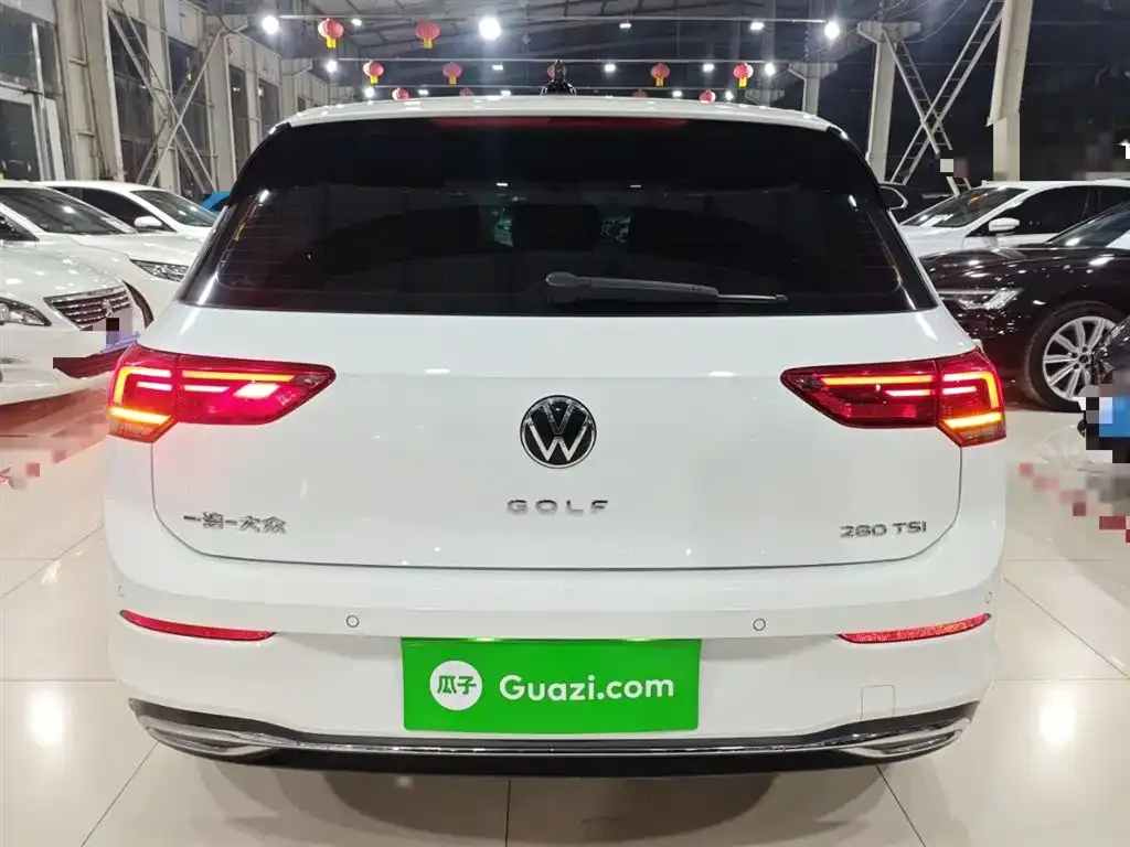 Volkswagen Golf 2023 из CN, фото 9
