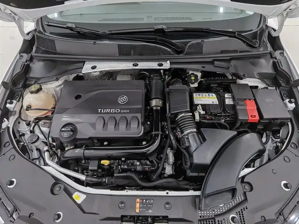 Buick Verano 2025 из CN, фото 6
