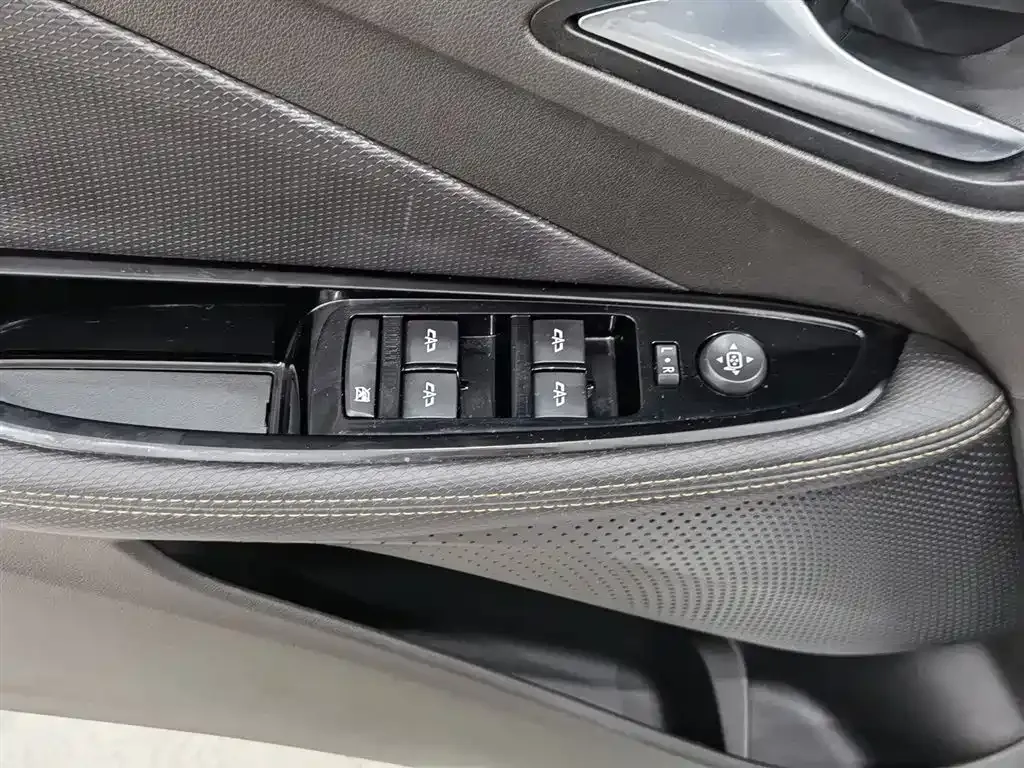 Buick Verano 2025 из CN, фото 10