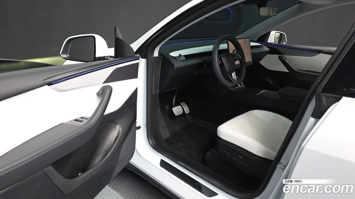 Tesla Model Y 2025 из KR, фото 10