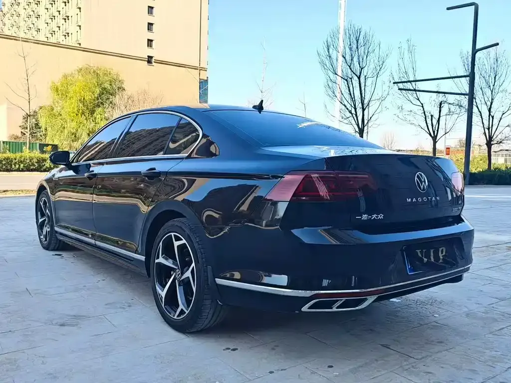 Volkswagen Magotan 2023 из CN, фото 4