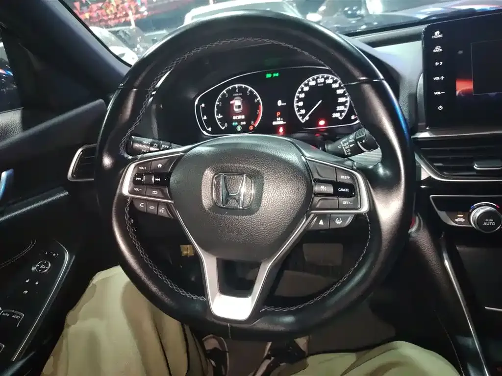 Honda Inspire — фото 9