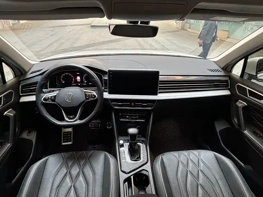 Volkswagen Tiguan L 2023 из CN, фото 9