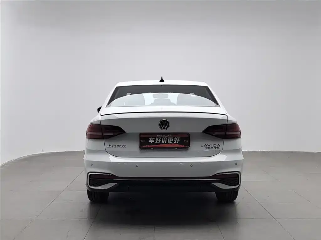 Volkswagen Lavida 2023 из CN, фото 2